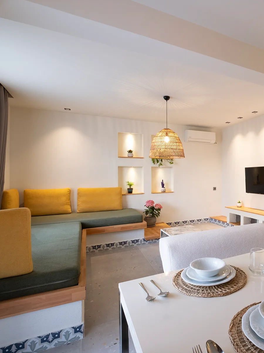 2+1 POOL FAMİLY SUITE